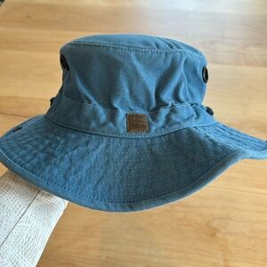 Tilley bucket hat